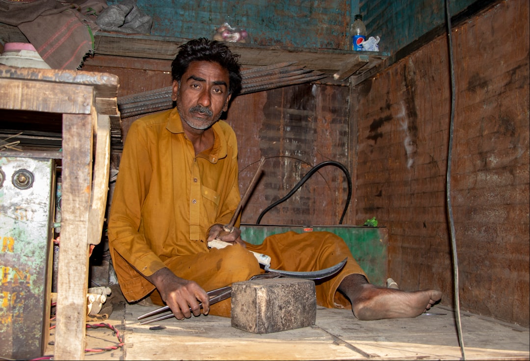 remote worker using smartphone for communication